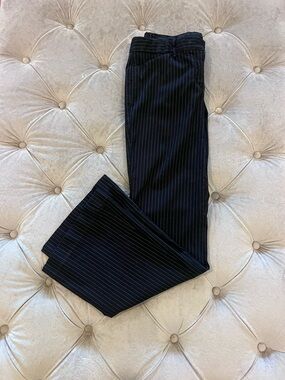 Express Woman’s Black Pinstripe Dress Pants with Subtle White Stripes Size 8